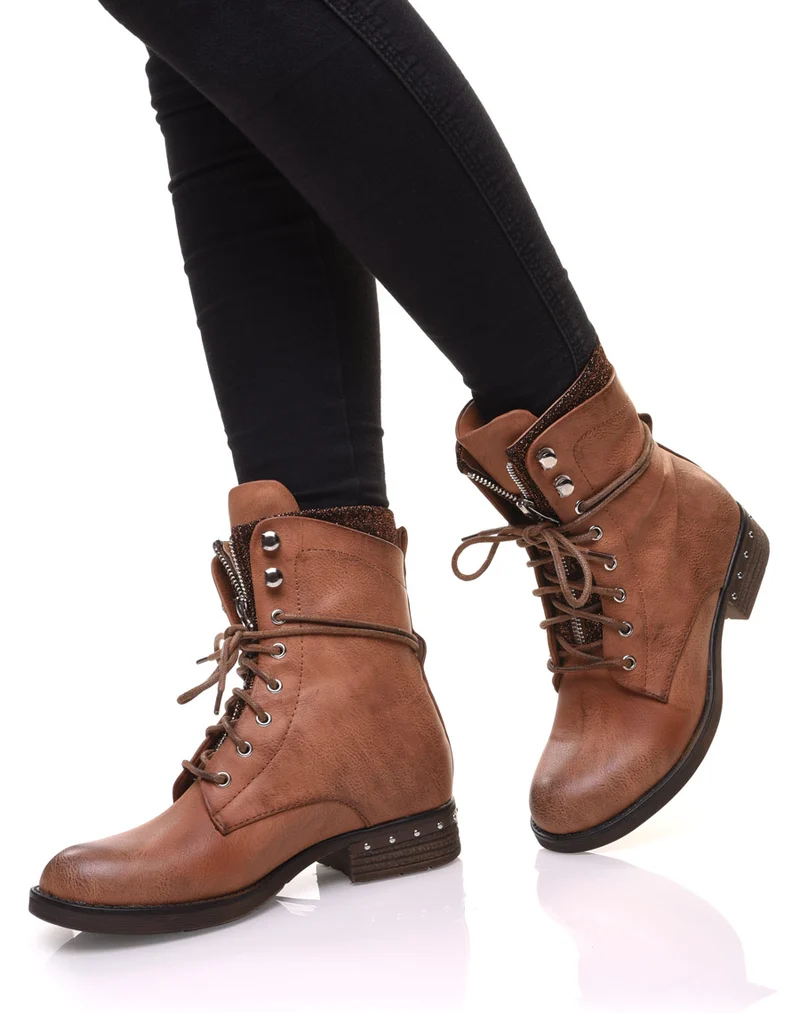 Chaussures montantes à lacets camel