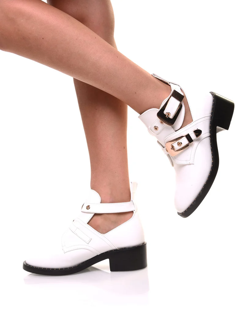 Bottines ajourées blanches