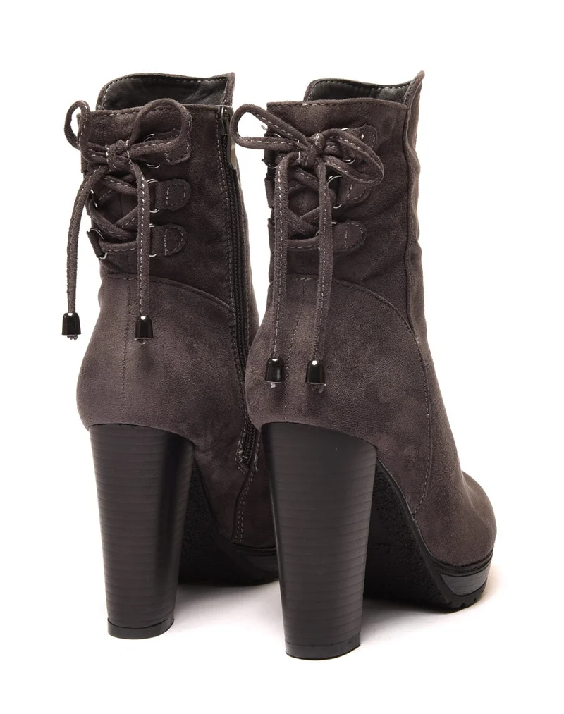 Bottines hautes grises à talons & lacet façon corset