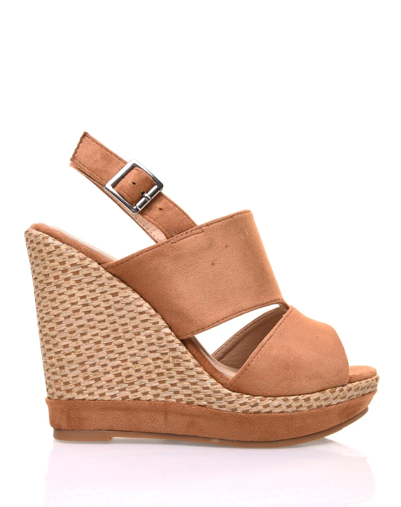 Compensées en suédine camel