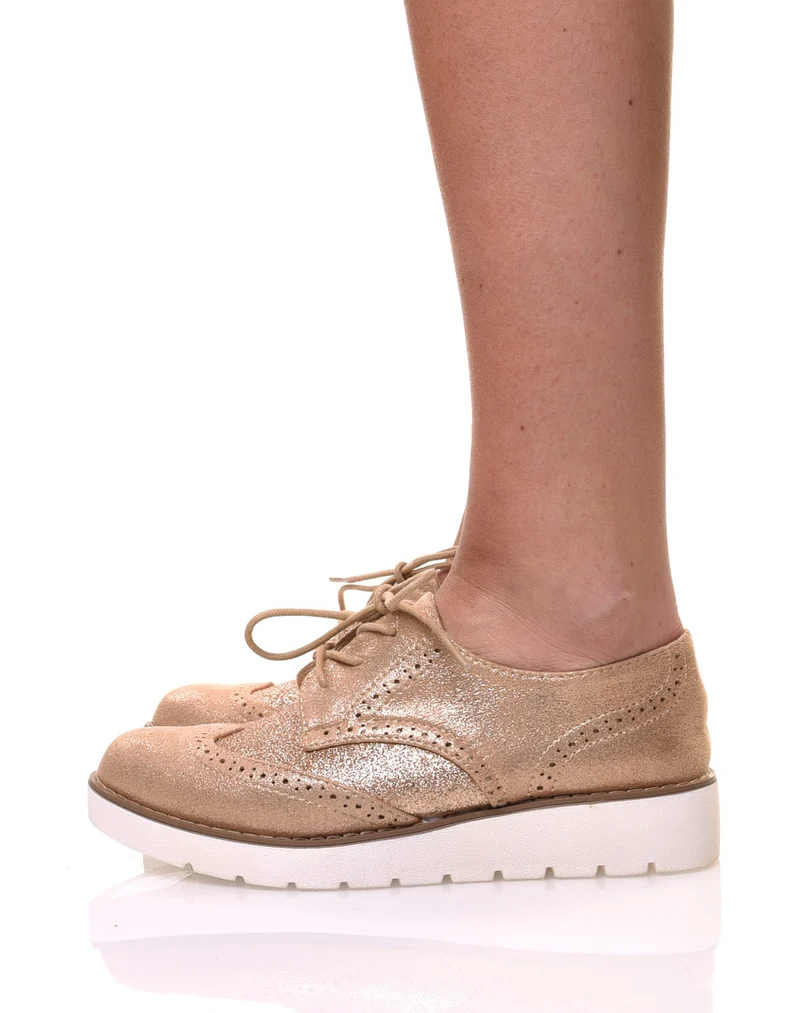 Derbies champagne brillante