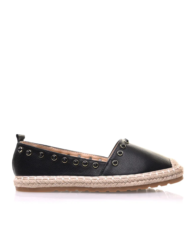 Espadrilles noires ornées de perles
