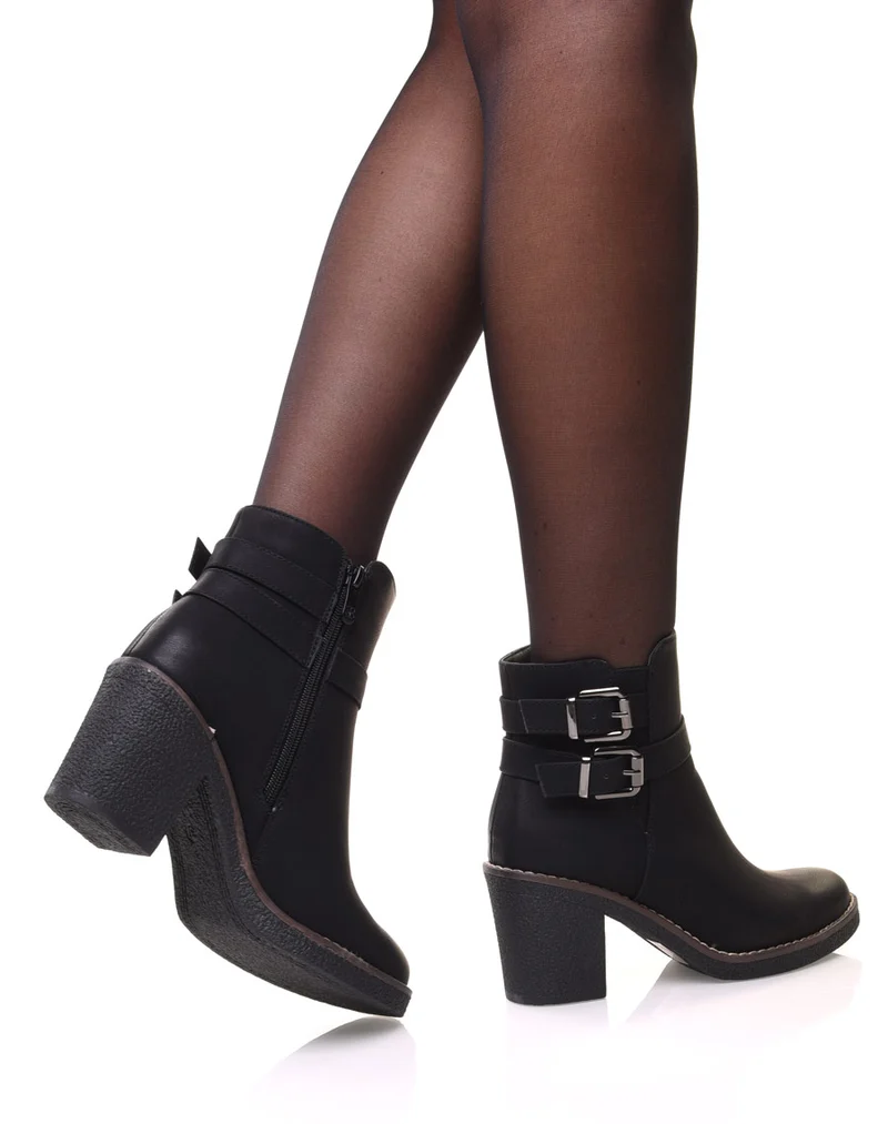 Bottines noires effet vieilli à boucles