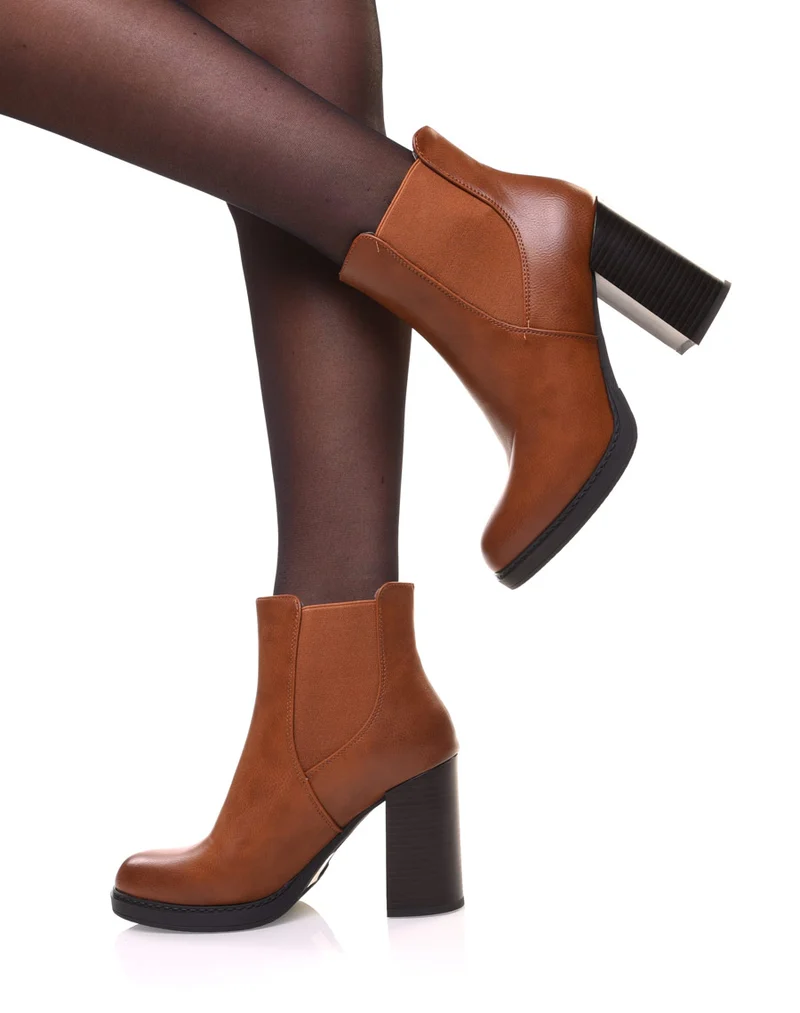Bottines camel semi-montantes élastiques