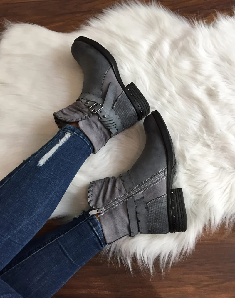 Bottines grises bi matières à multiples détails
