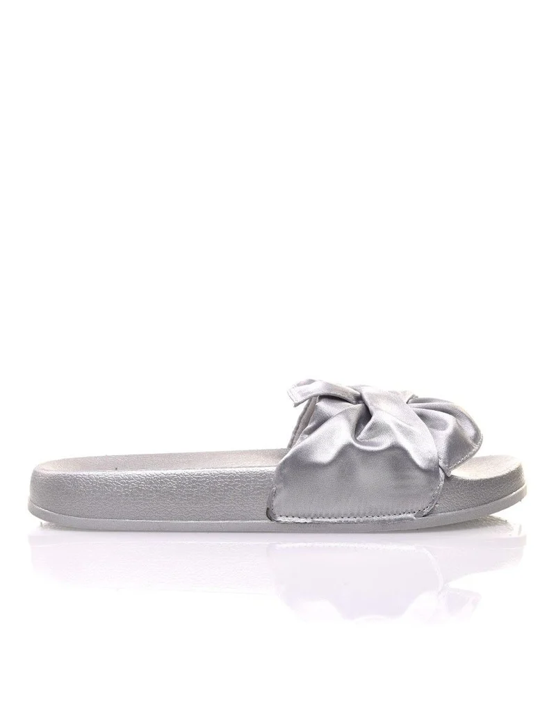 Mules argentées à n?ud satiné