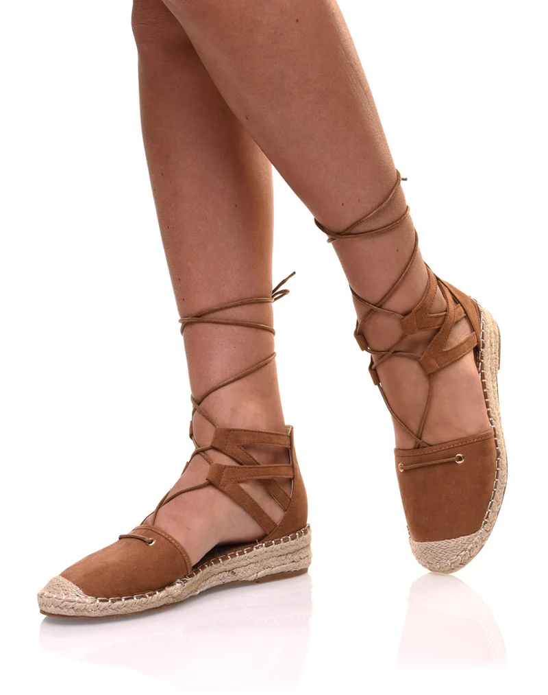 Espadrilles camel à talon compensées