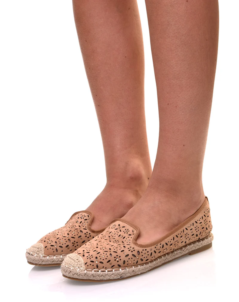 Espadrilles camel en suédine perforées