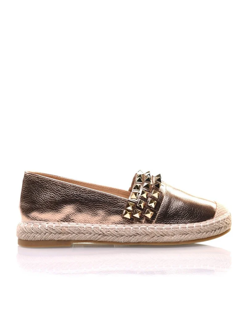 Espadrilles cuivrées cloutées