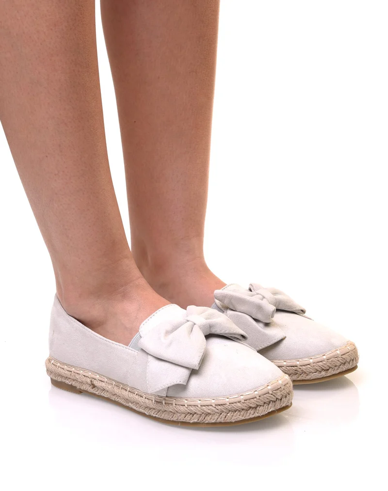 Espadrilles grises en suédine à noeud