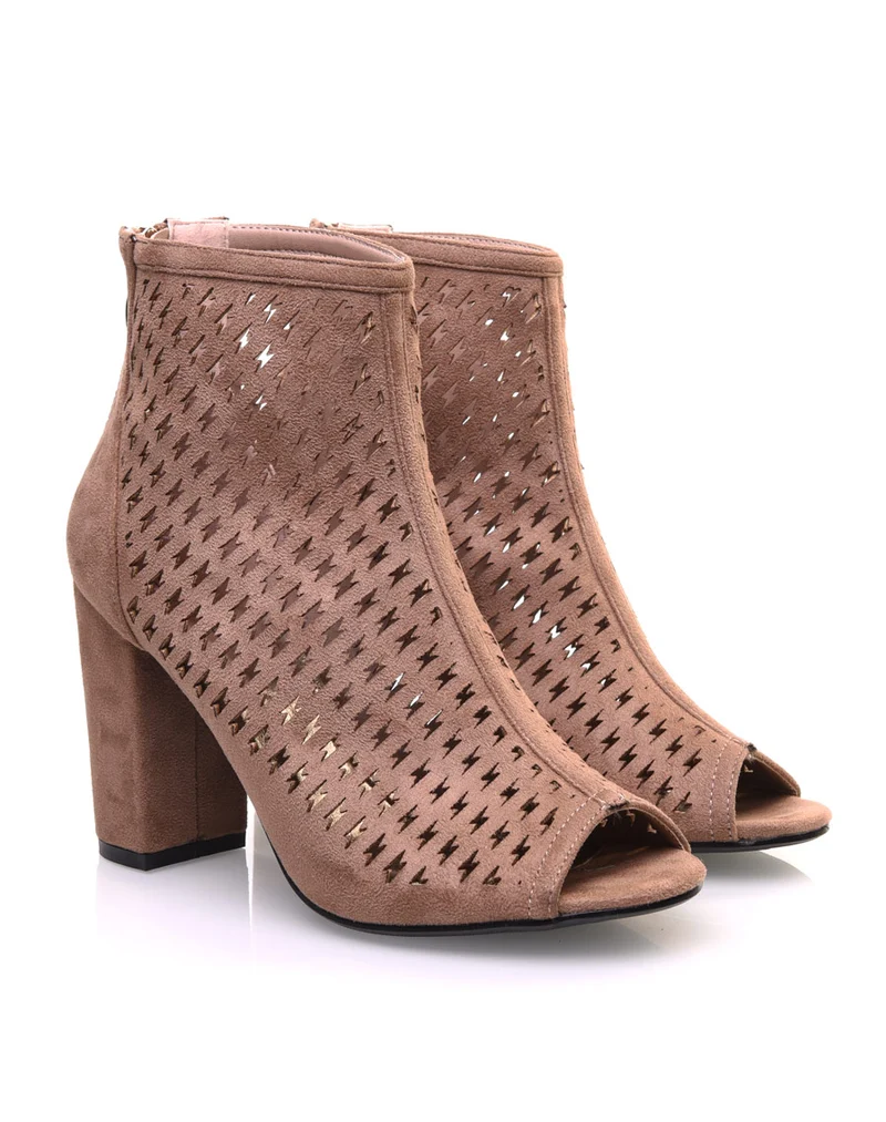Bottines taupe ajourées à talon