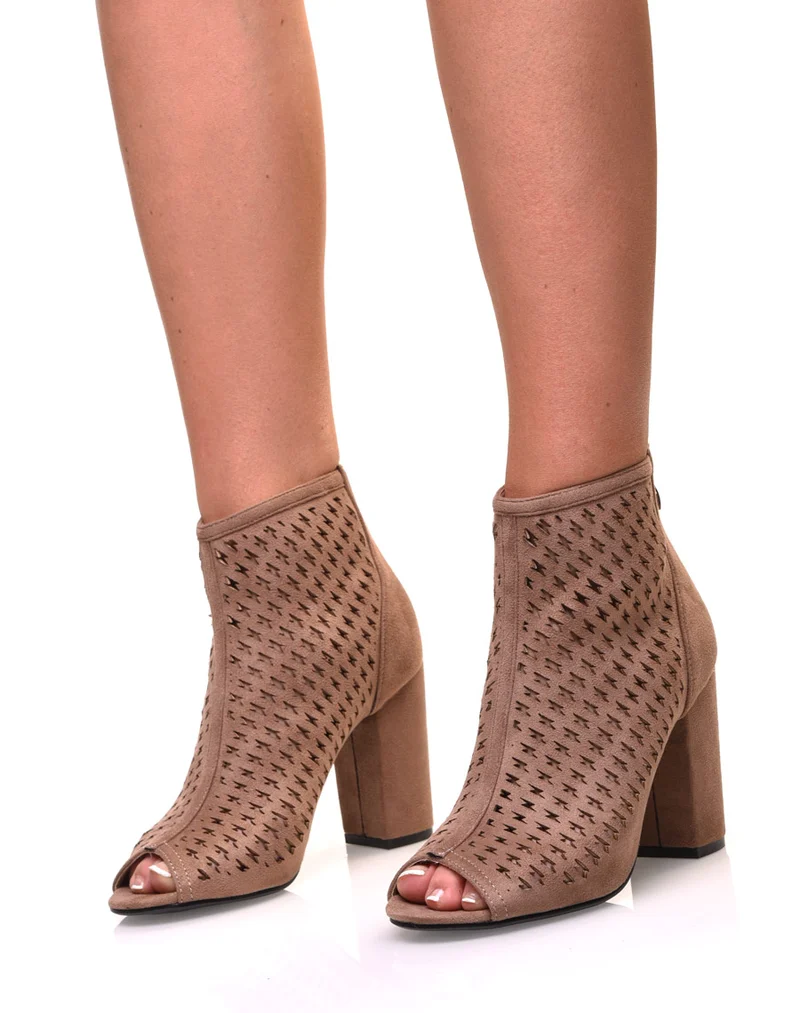 Bottines taupe ajourées à talon
