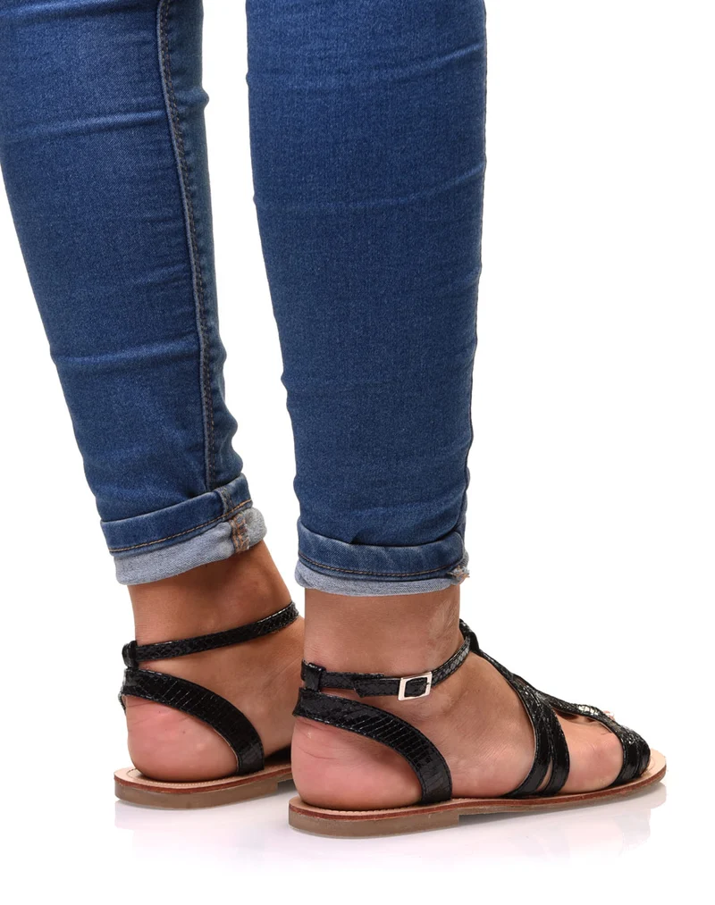 Nu-pieds noirs effet écaillés
