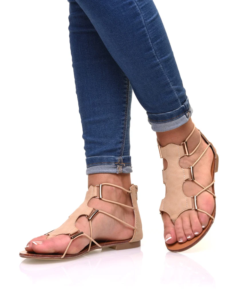 Sandales plates beiges