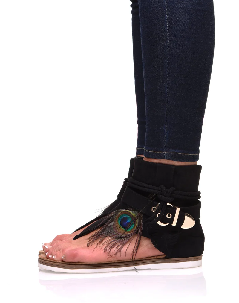 Nu-pieds noirs en suédine à multiples détails