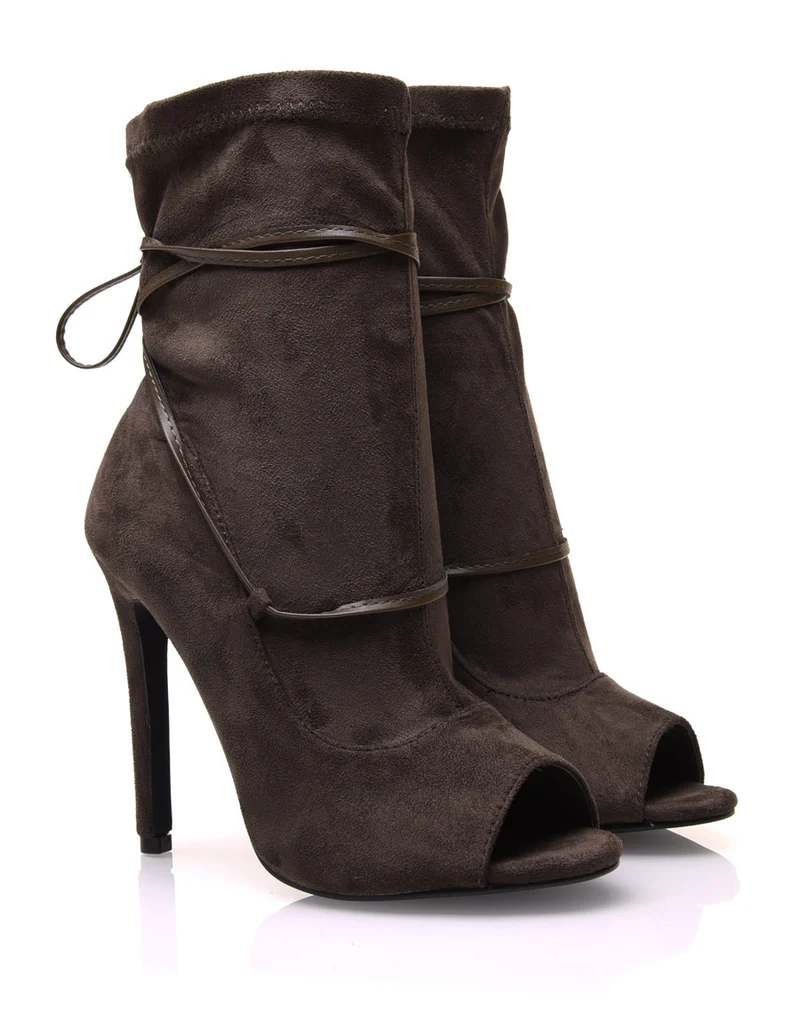 Bottines kaki à talons aiguilles