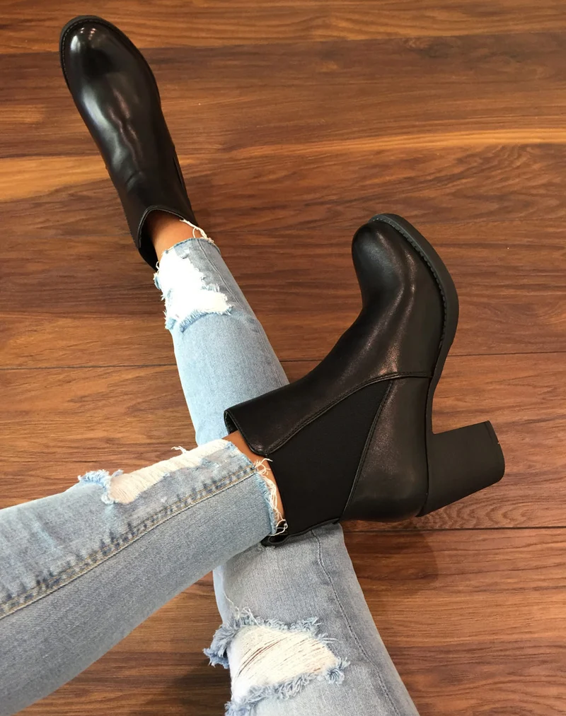 Chelsea boots noires à talons