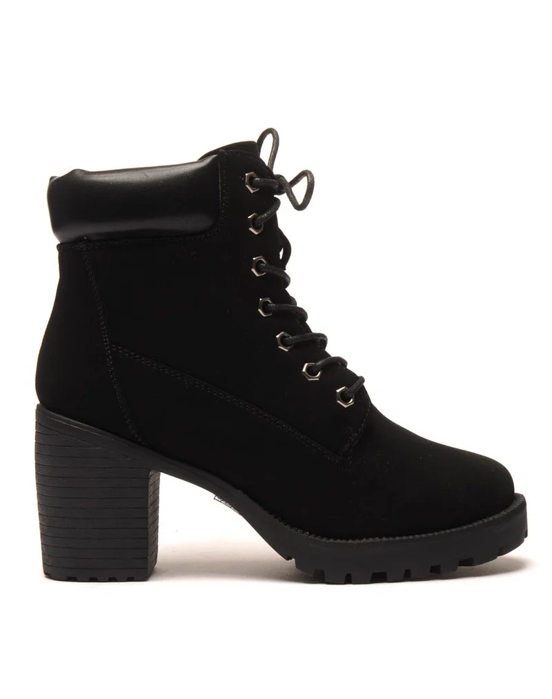 Bottine noire talon à lacets