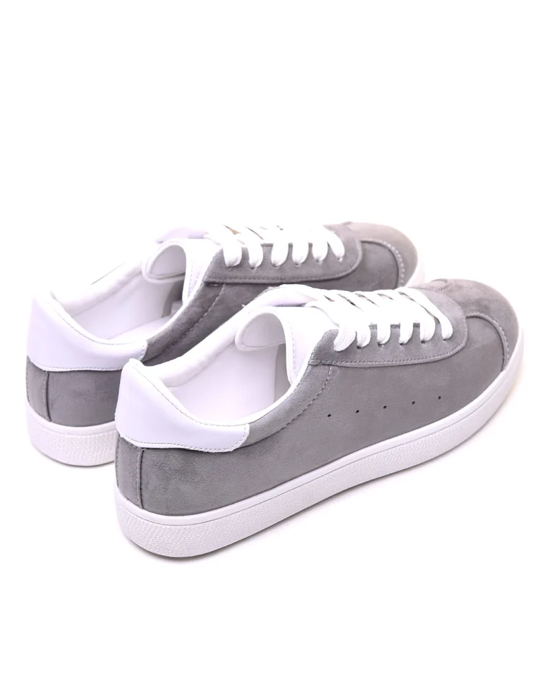Sneakers en suédine grises
