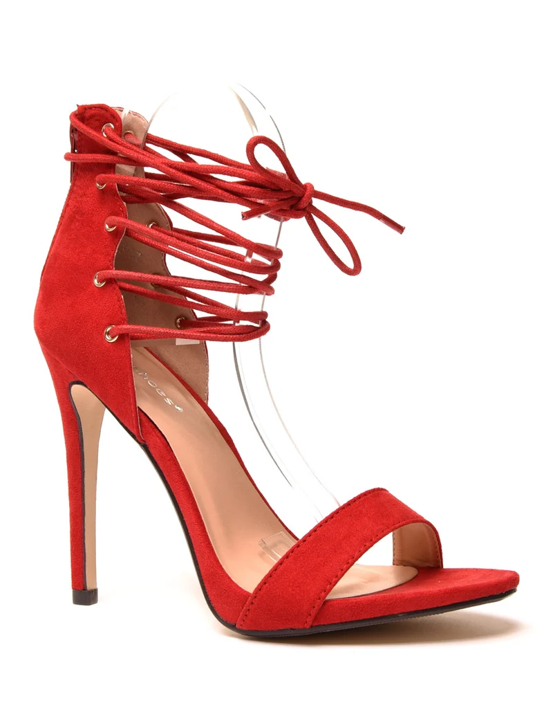 Escarpins rouges lacets