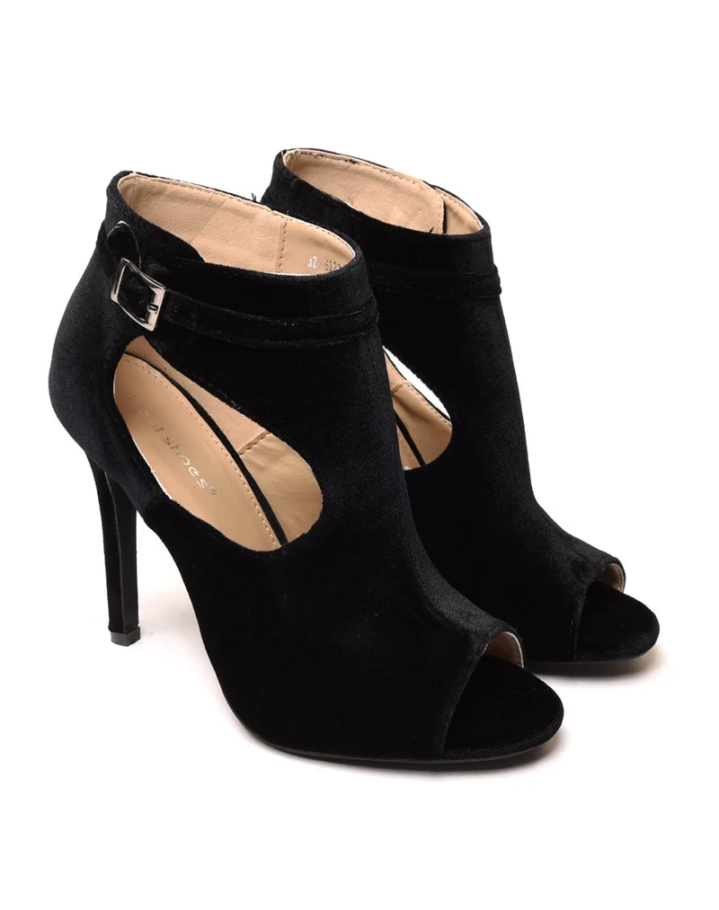 Sandales noires à talons ajourées en velours