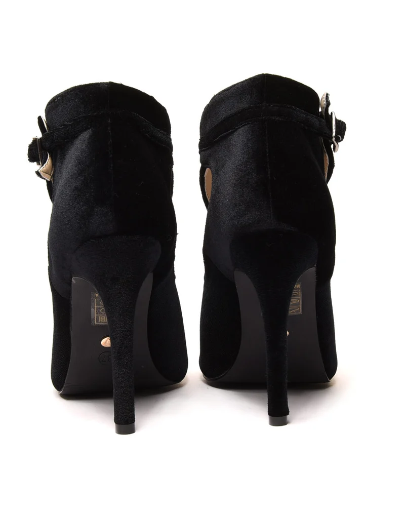 Sandales noires à talons ajourées en velours