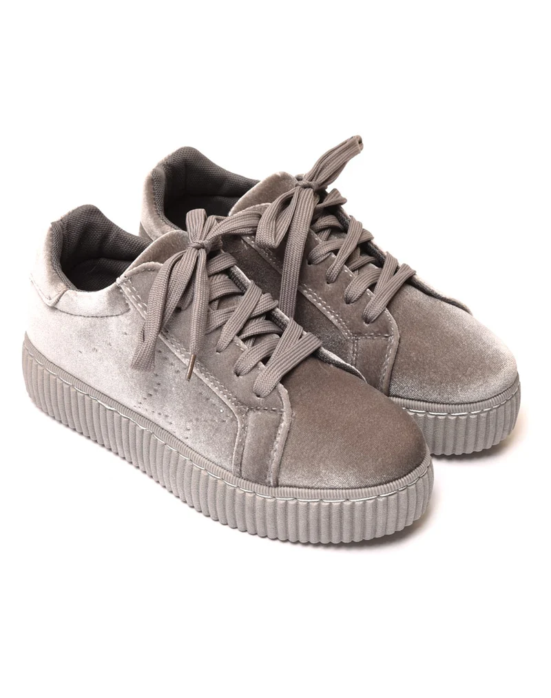 Baskets basses grises en velours