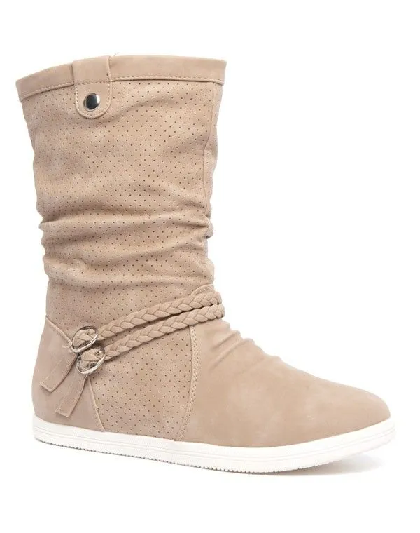 Botte femme beige Metalika avec tresses et jambière perforée