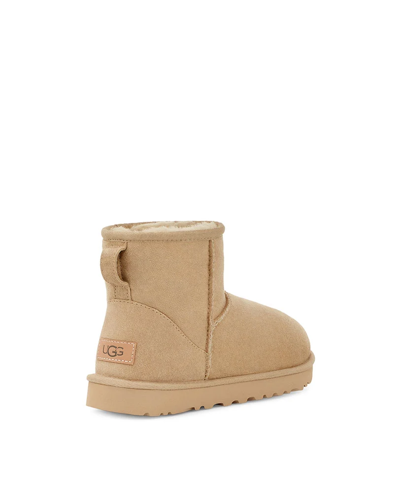 Boots classic mini ugg