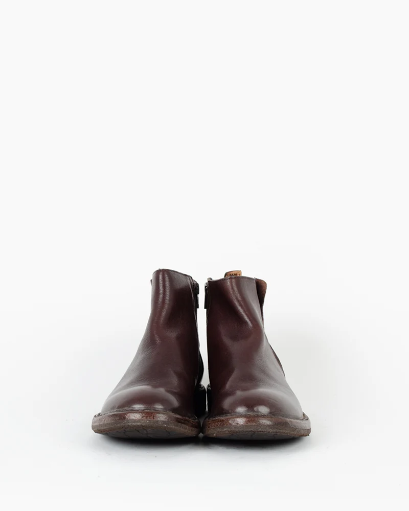 Boots moma