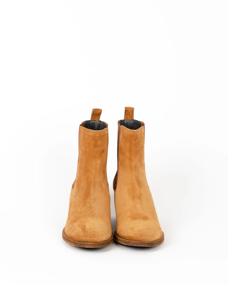 Boots officine creative