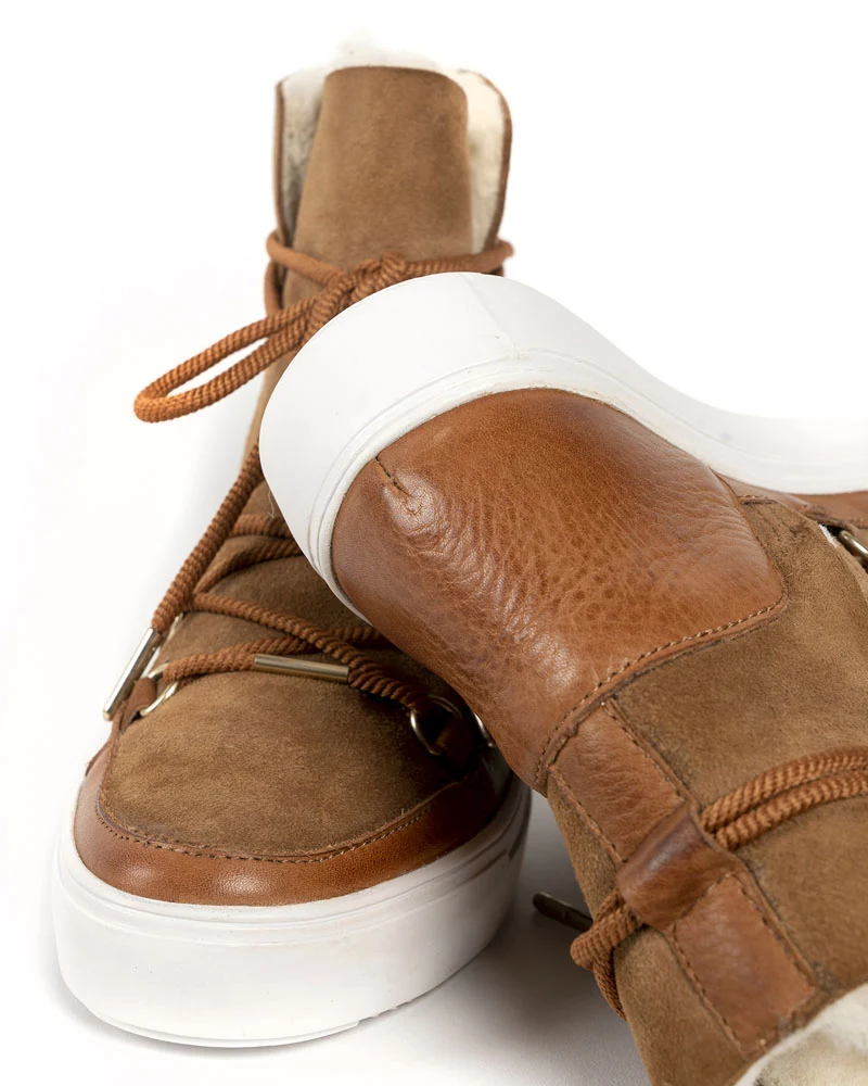 Boots uki blackstone women