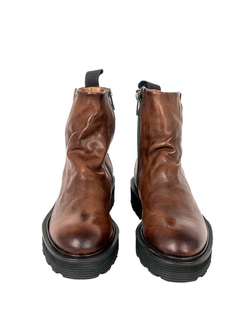 Boots chelsea sturlini