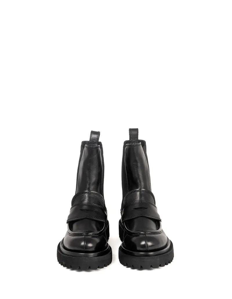 Boots officine creative