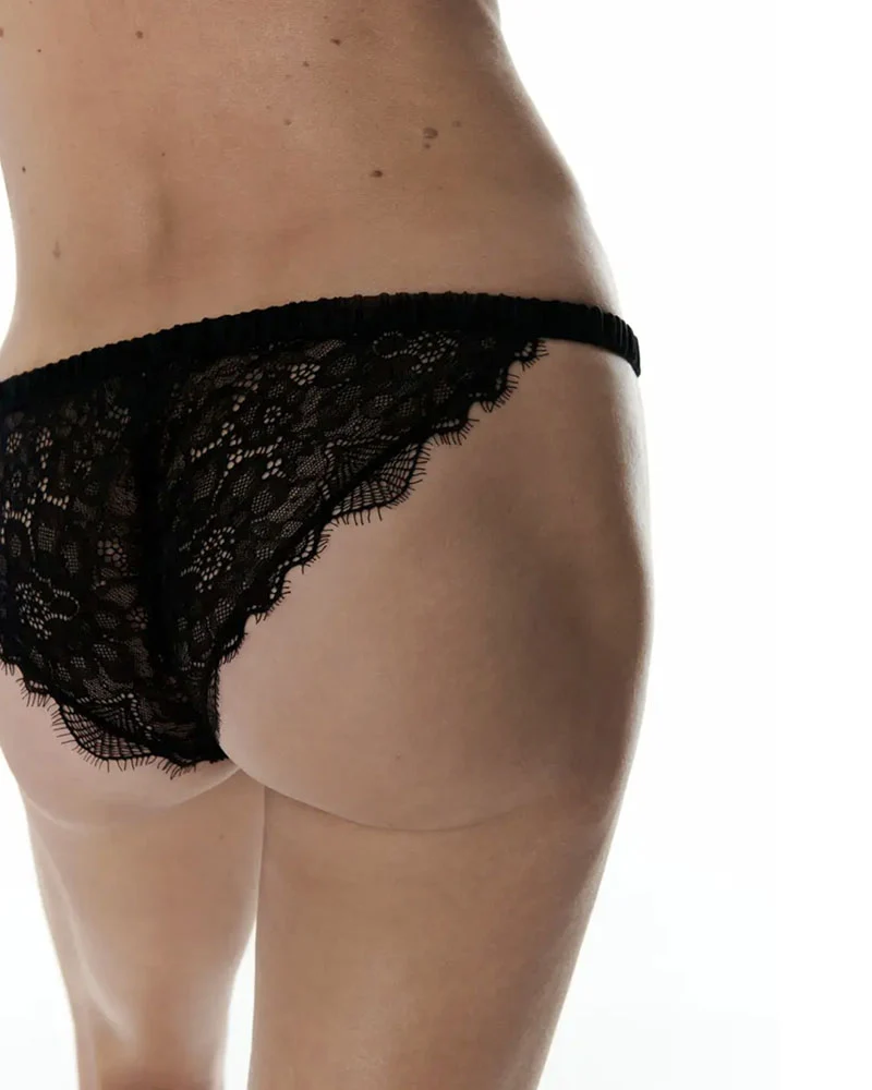 Tanga charlotte love stories