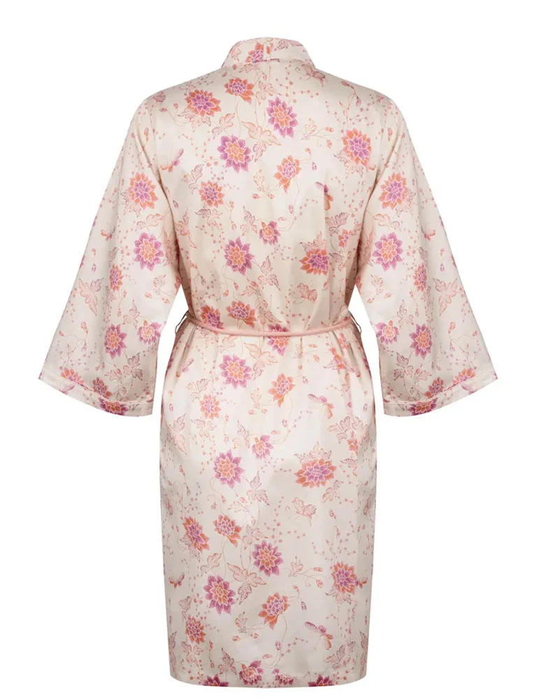 Kimono jolie love stories