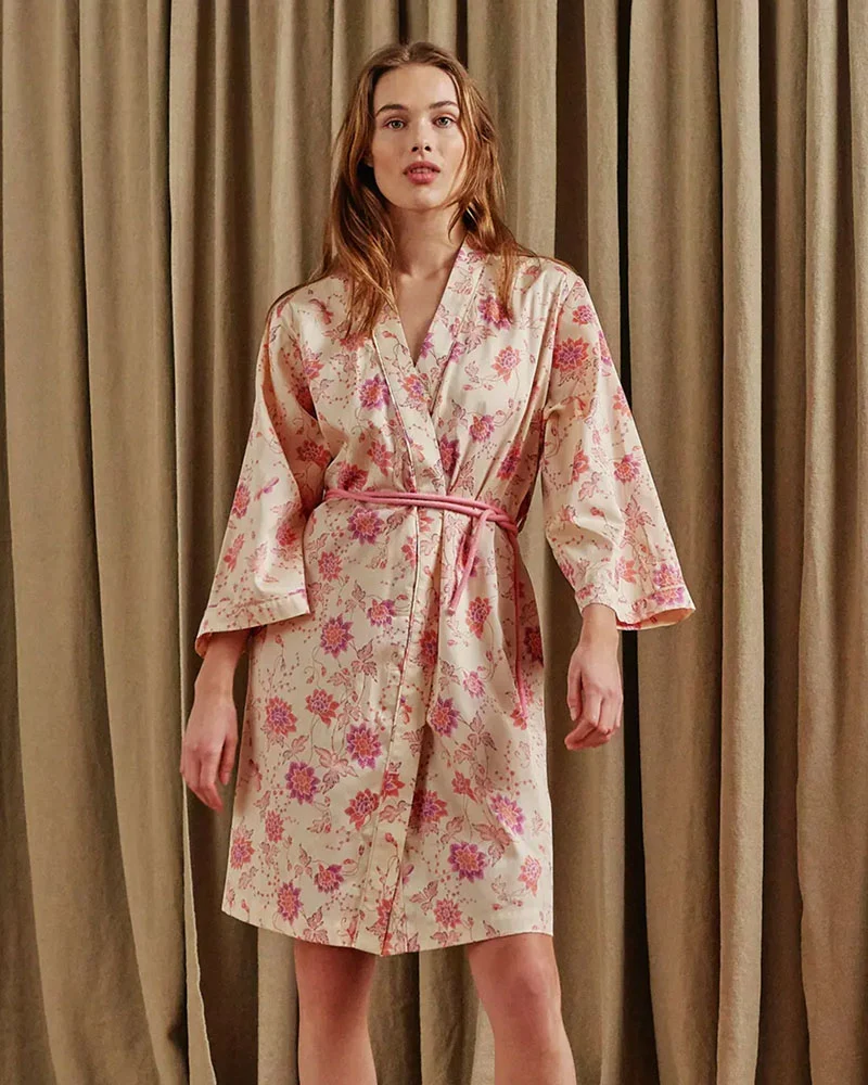 Kimono jolie love stories
