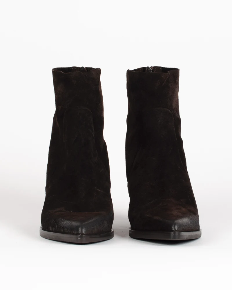 Boots thais