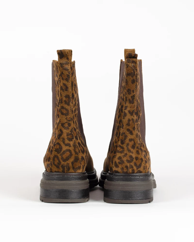 Boots kira