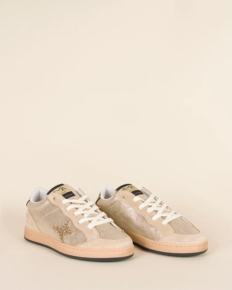 Baskets ama brand women