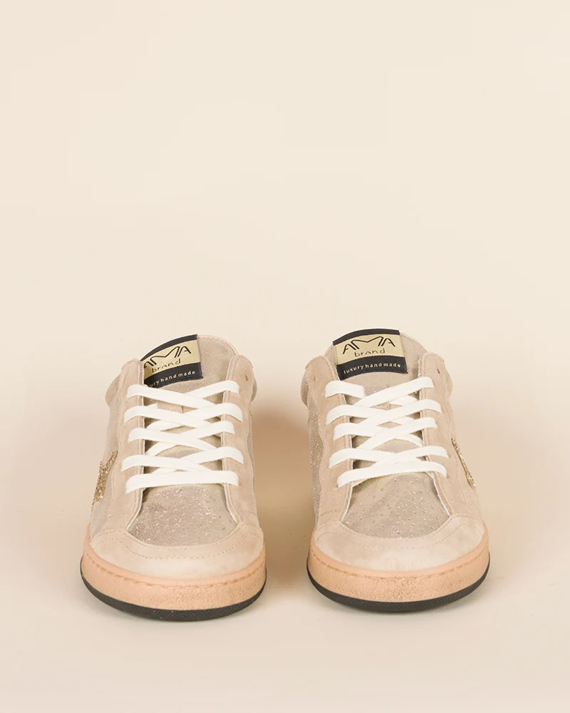Baskets ama brand women