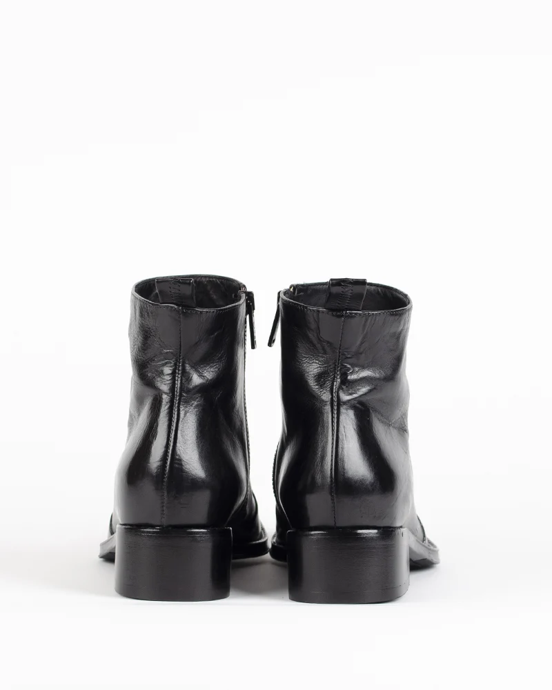 Boots king tartufoli