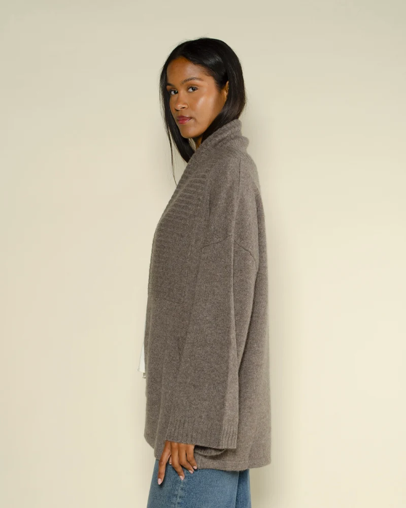 Cardigan notshy