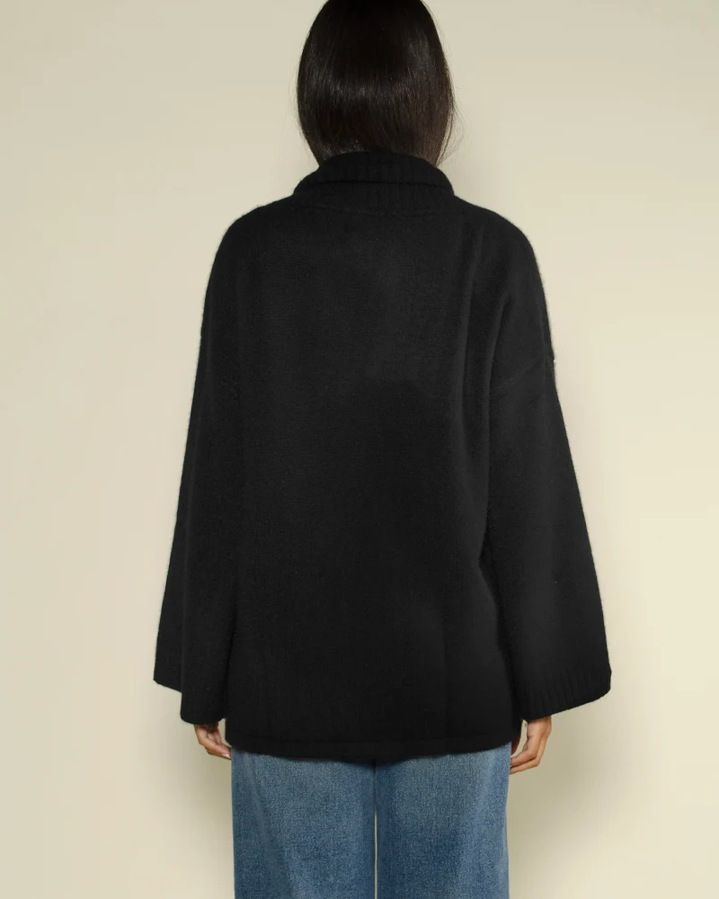 Cardigan notshy