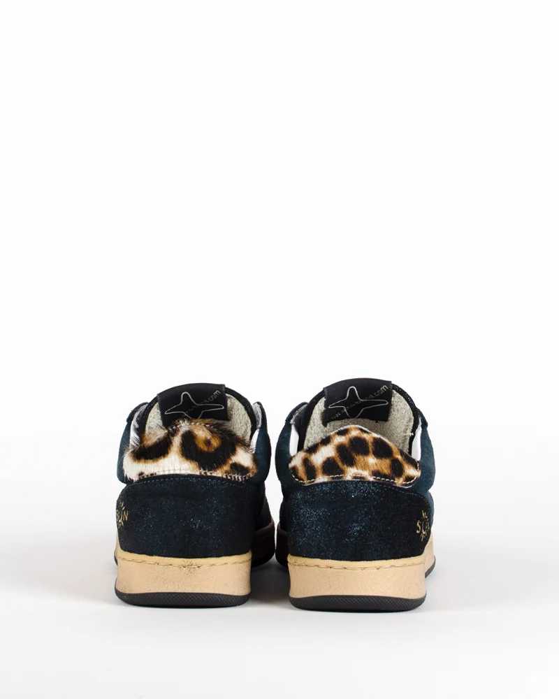 Baskets ama brand women
