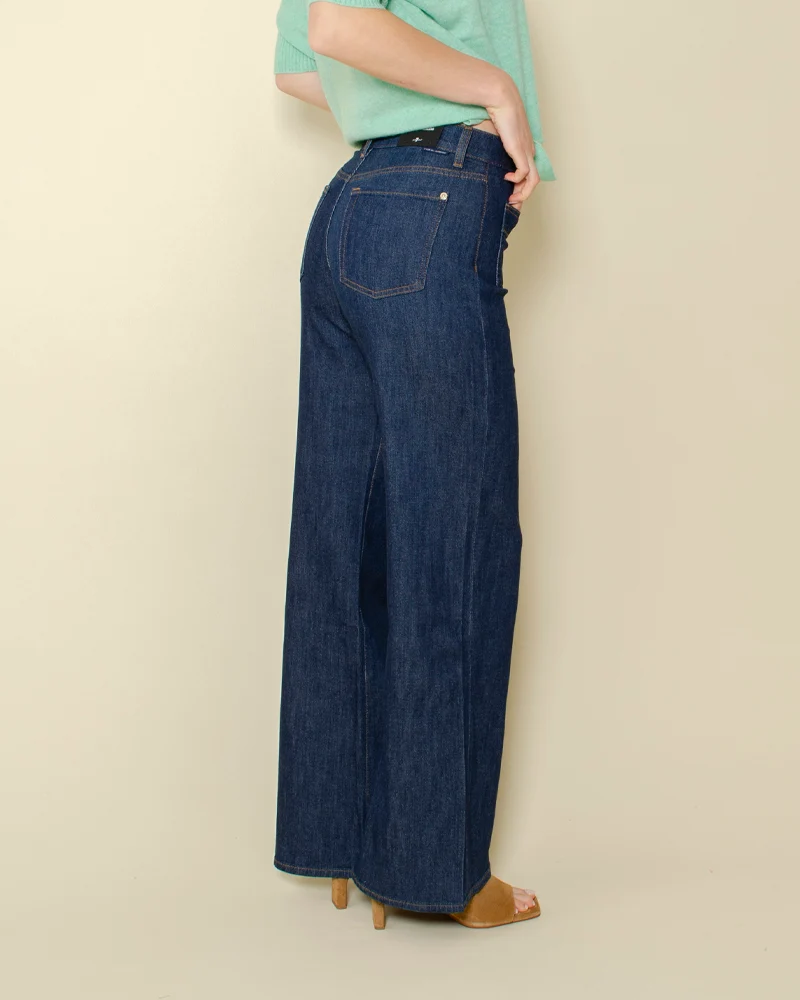 Jean lotta tailorless seven