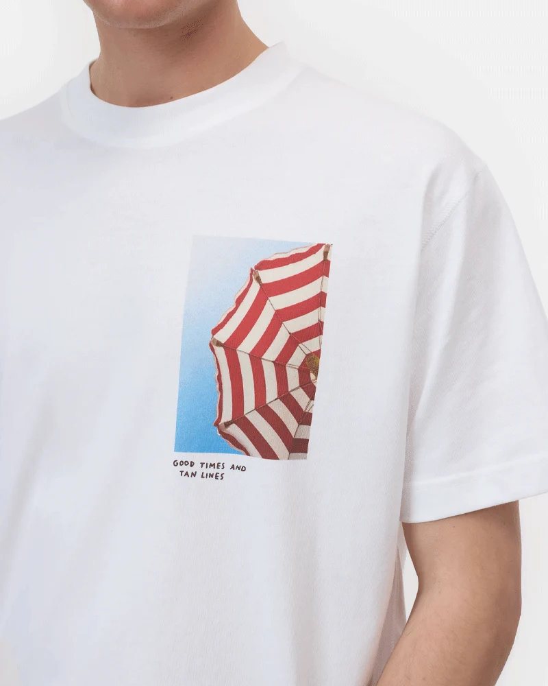 Tee shirt closed