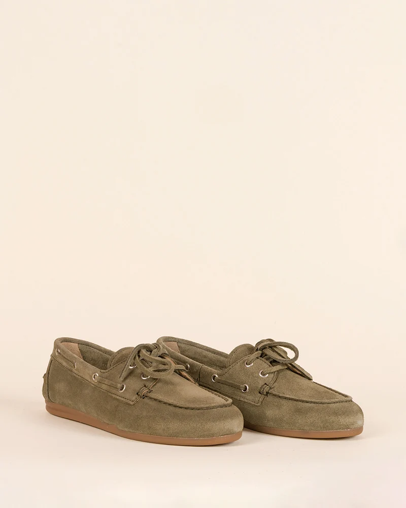 Mocassins posa