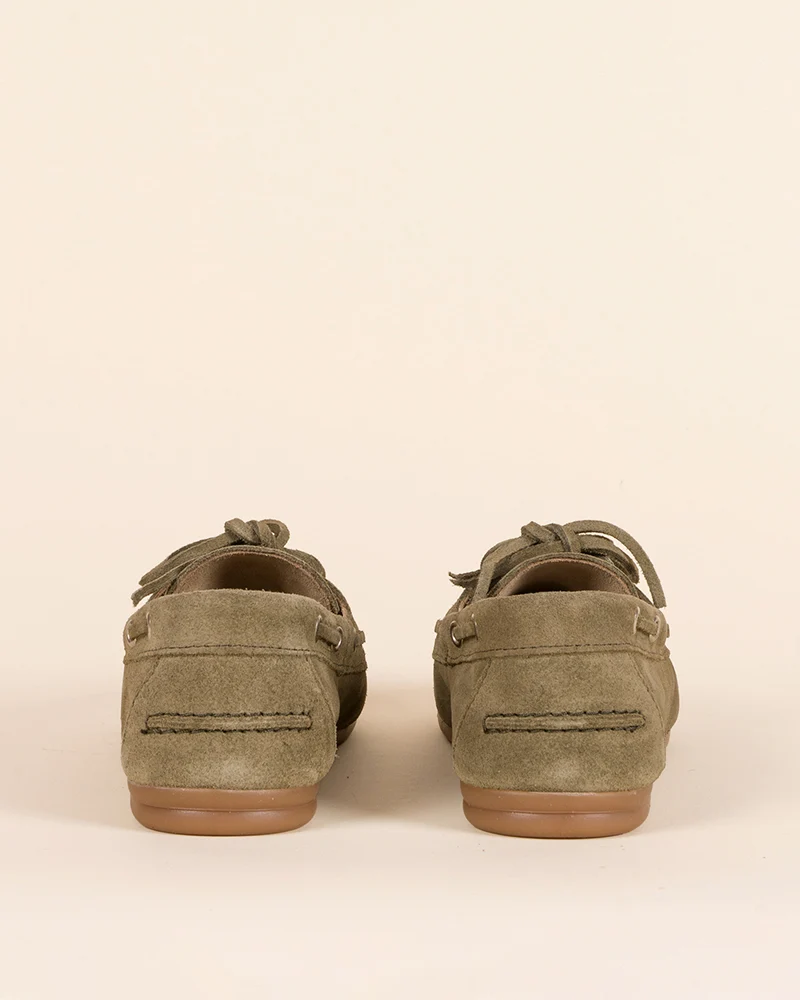 Mocassins posa
