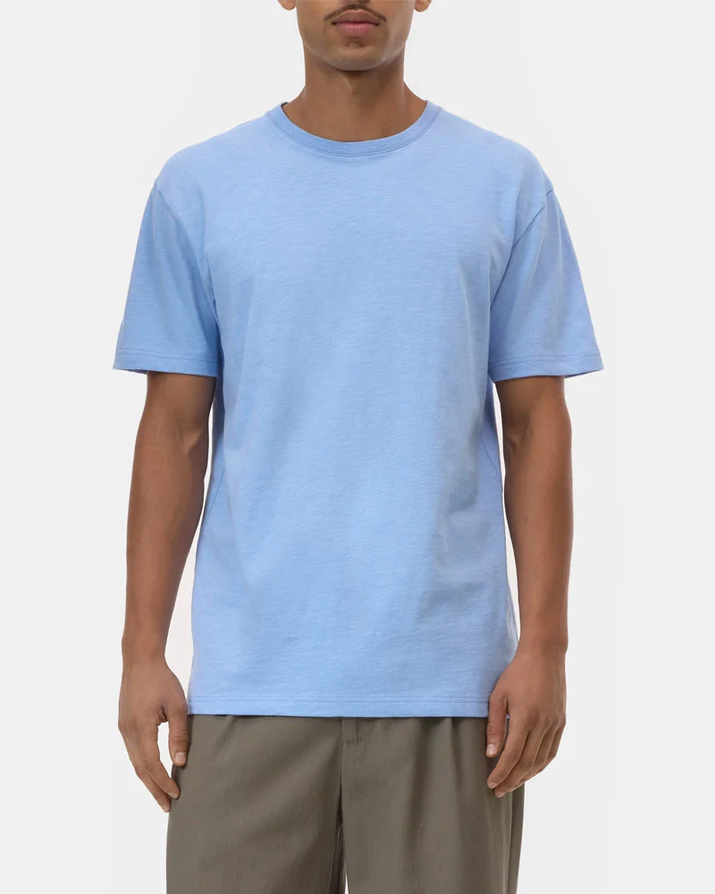Tee shirt closed